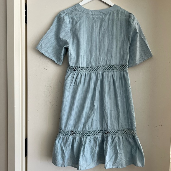 Knox Rose Short Sleeve Lattice Detail Dress - Picture 7 of 8